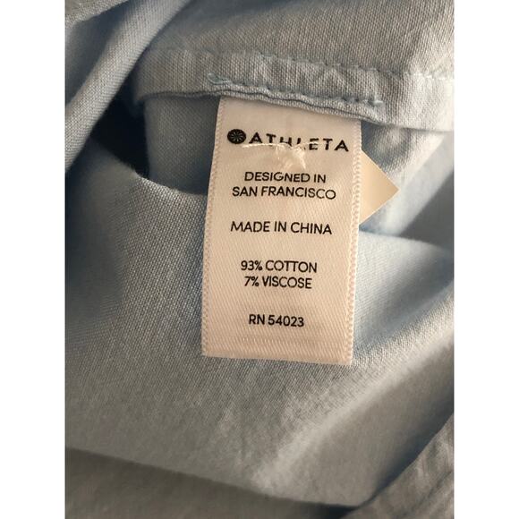 Athleta Women's Medium Button Up Shirt Blue - Picture 7 of 8